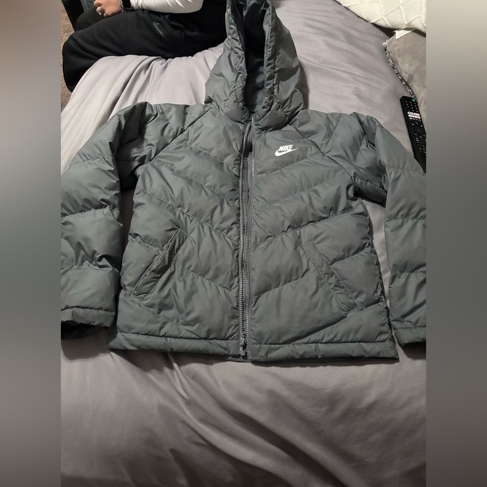 Boys Nike puffer jacket